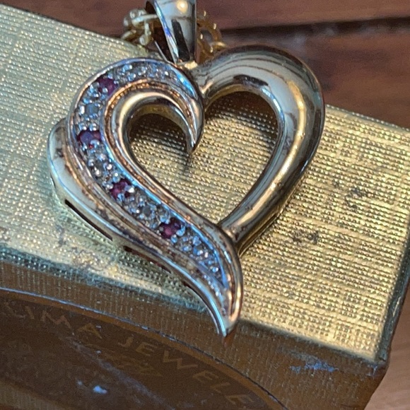 Vintage Heart Pendant marked 925 w/Chain Necklace & Box - diamonds & rubies?? - Picture 7 of 16